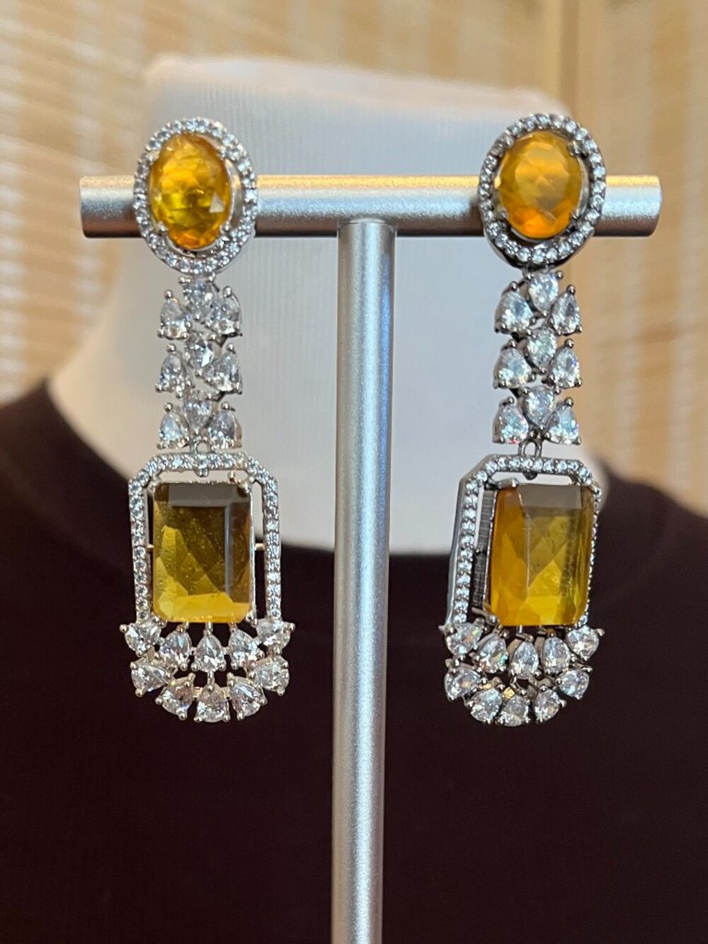 Yellow Stone Cubic Zirconia Rhodhium Earrings Stud